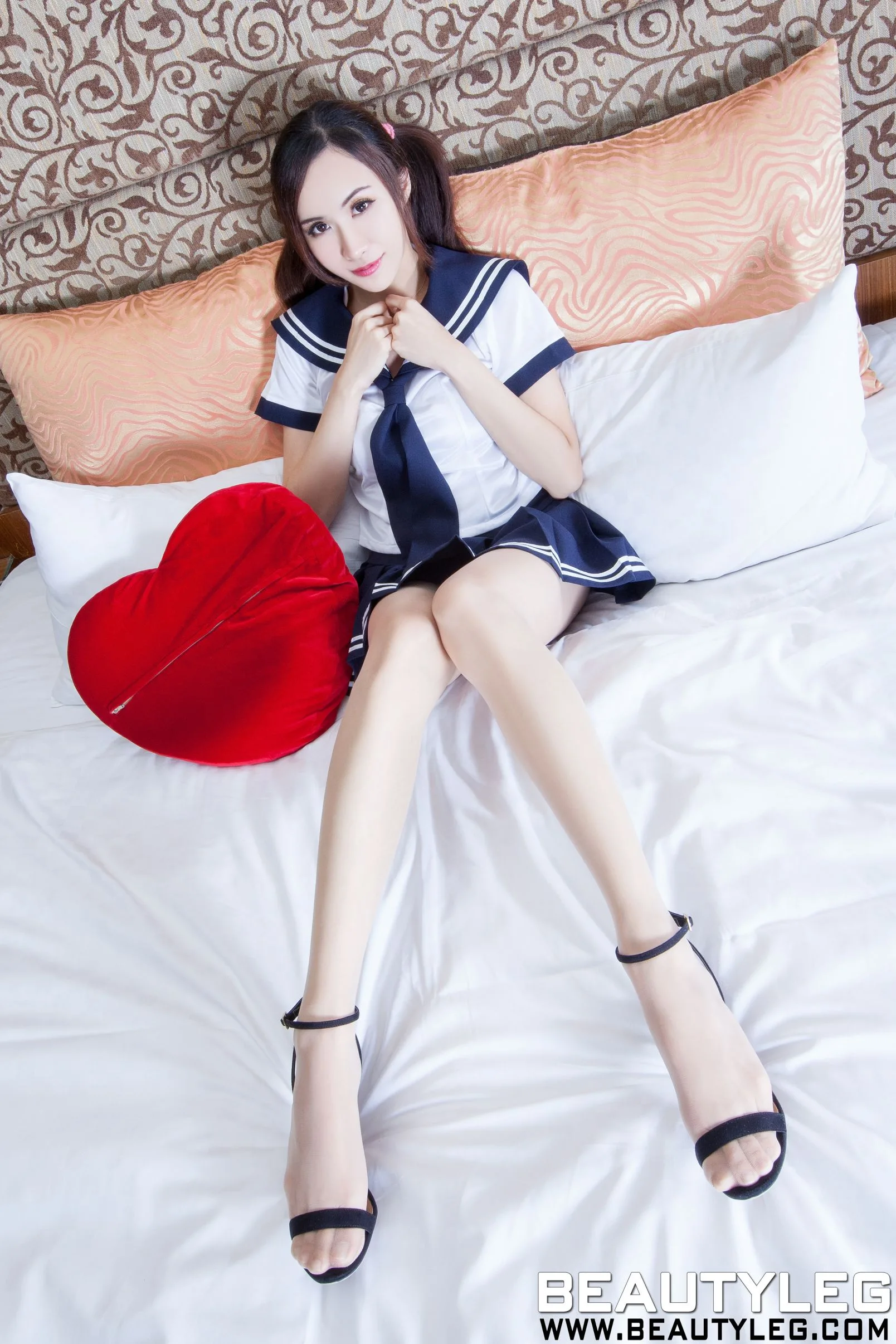 [Beautyleg] Số 1036 Người mẫu chân Dora 06/10/2014 - 11